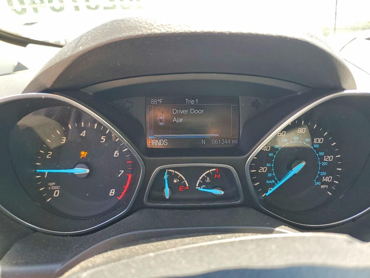 Ford Escape S