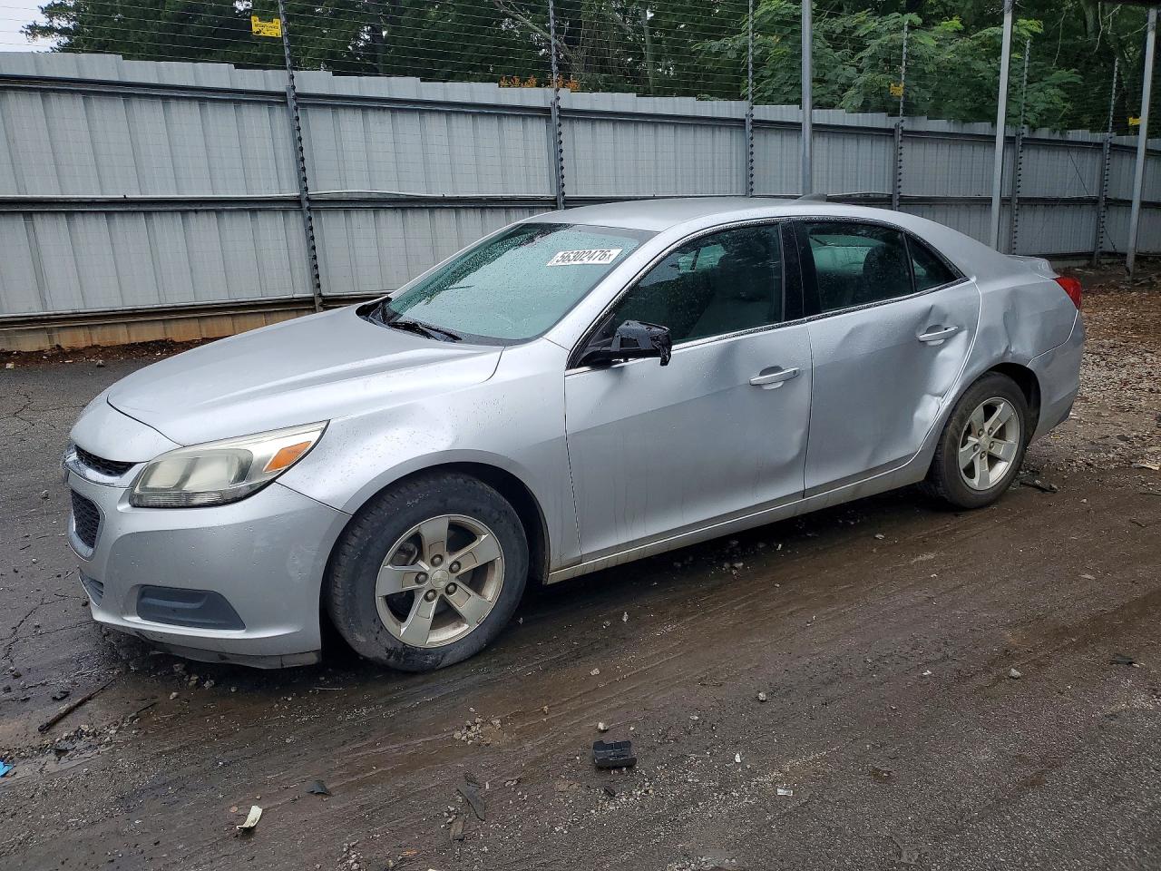 Salvage Chevrolet Malibu Image