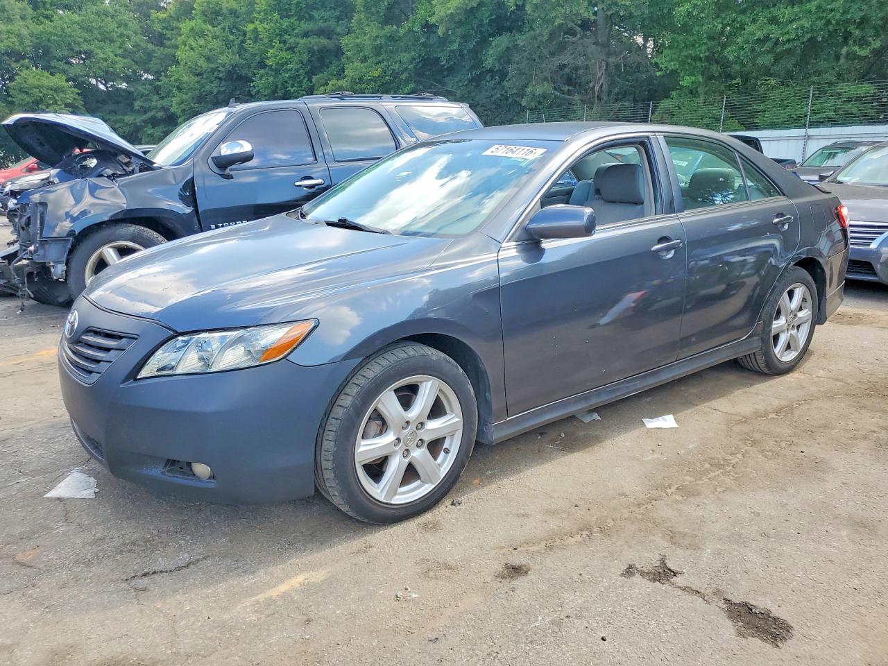 Salvage Toyota Camry Image