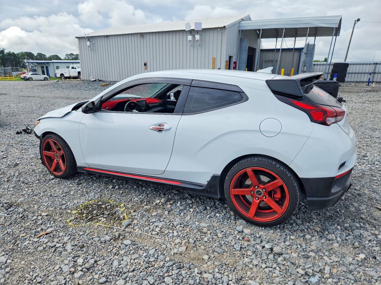 Hyundai VELOSTER Base