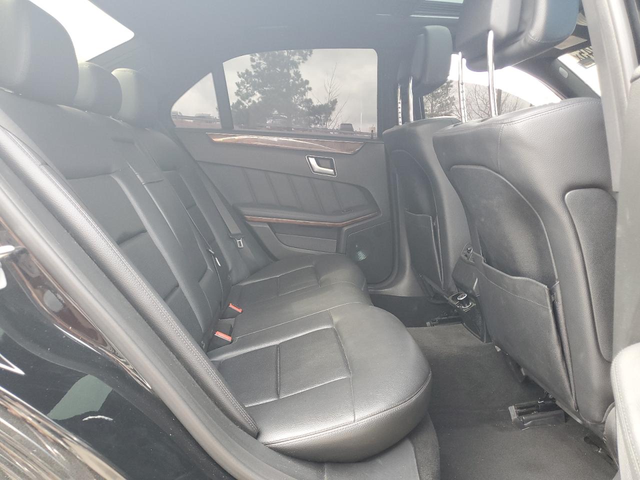 Mercedes-Benz E-Class 350