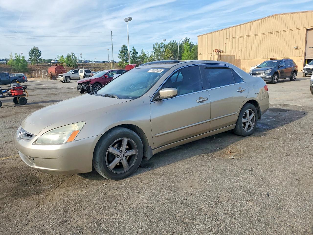 Salvage Honda Accord Image