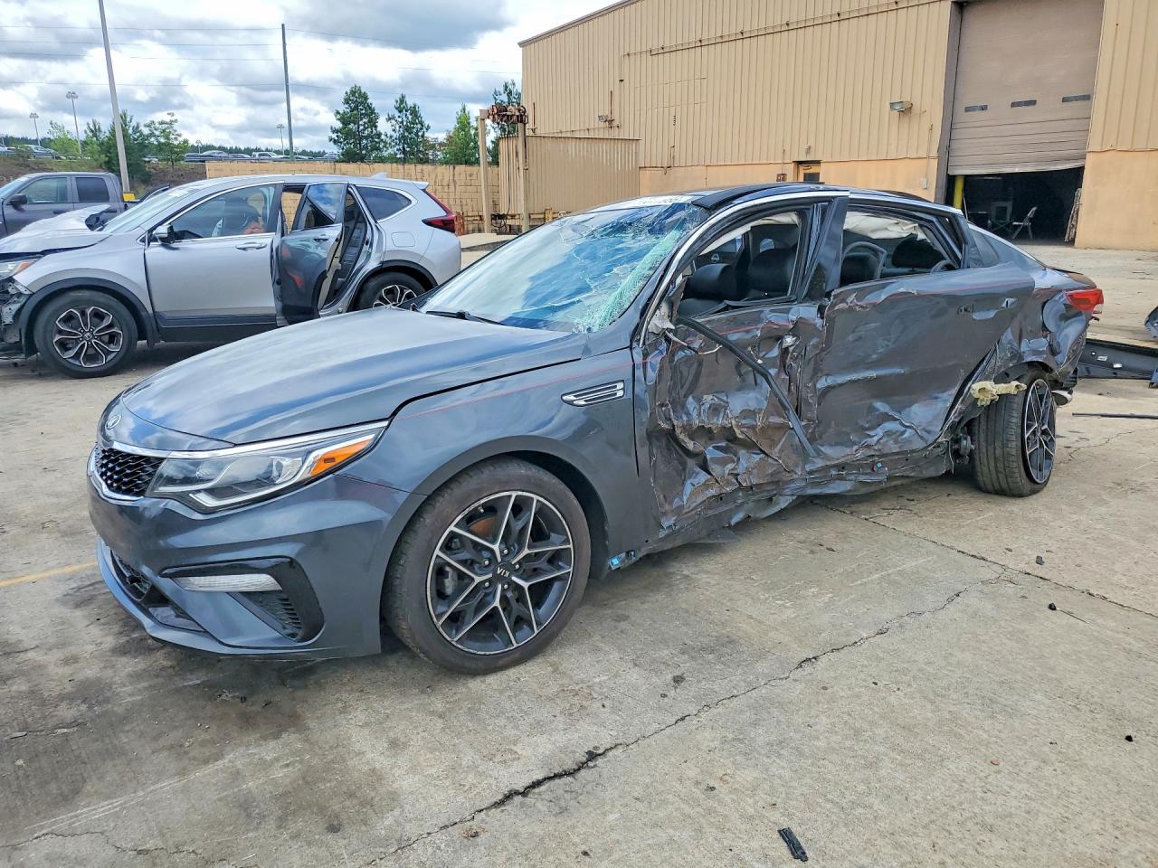 Salvage Kia Optima Image