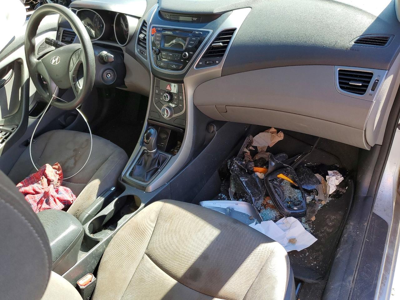 Hyundai ELANTRA Se