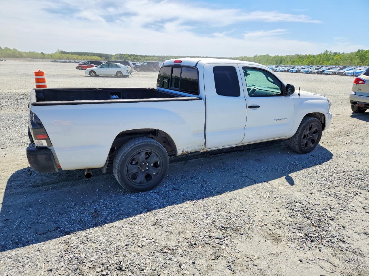 Toyota Tacoma Base