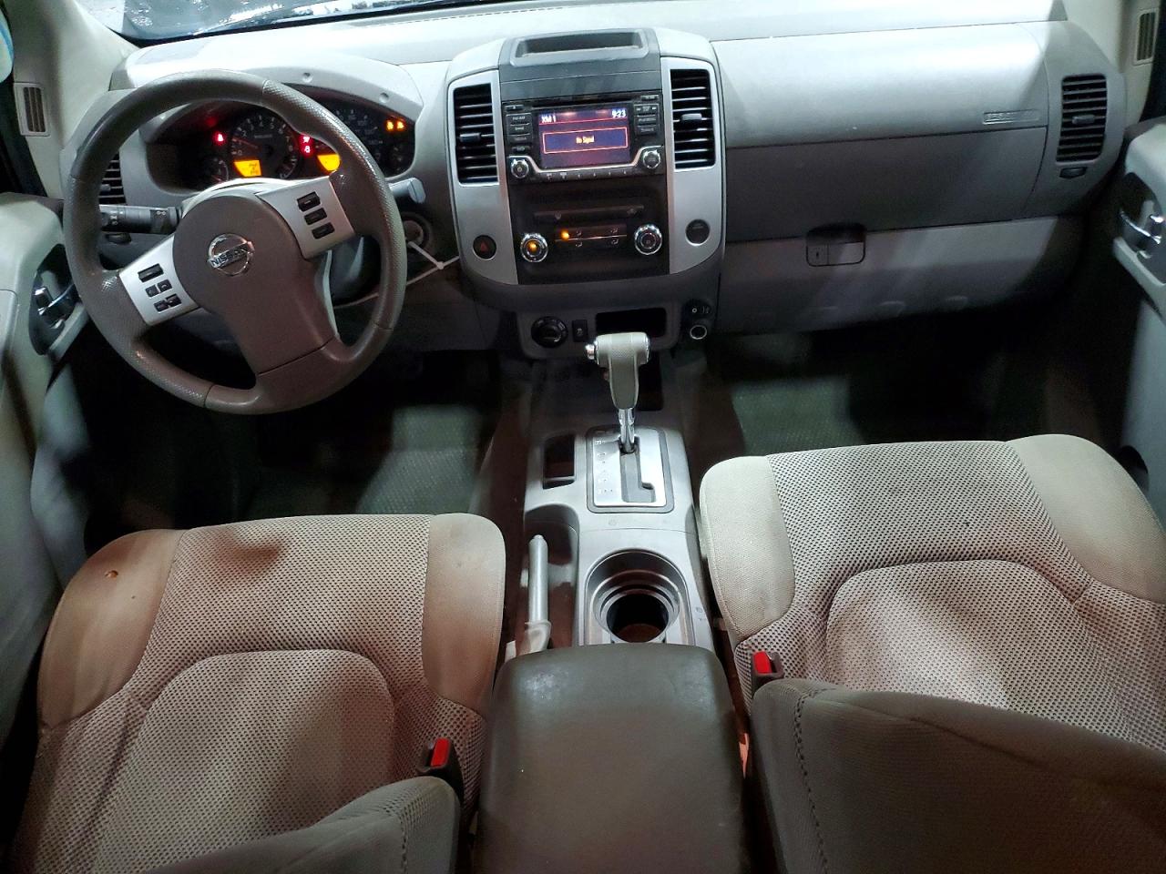 Nissan Frontier Sv