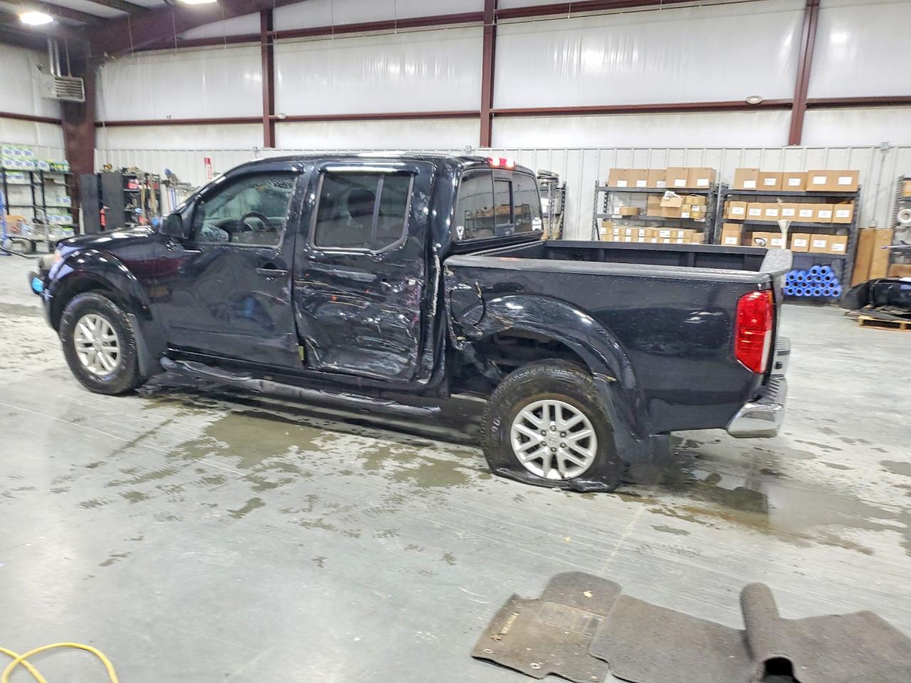 Nissan Frontier Sv