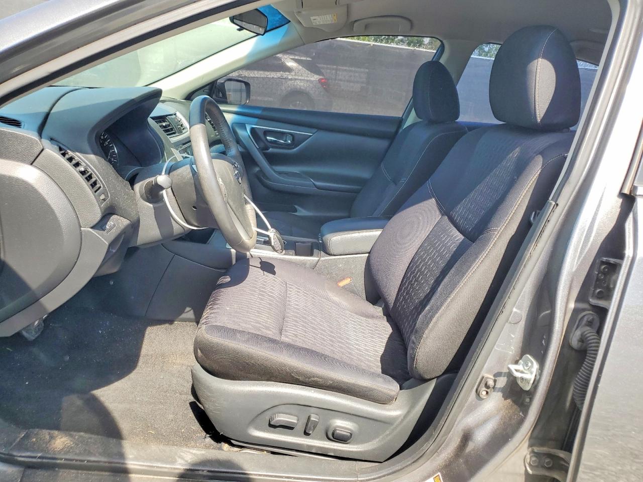 Nissan Altima 2.5 Sv