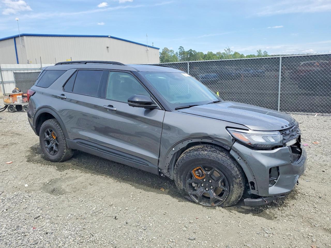Ford Explorer Tremor