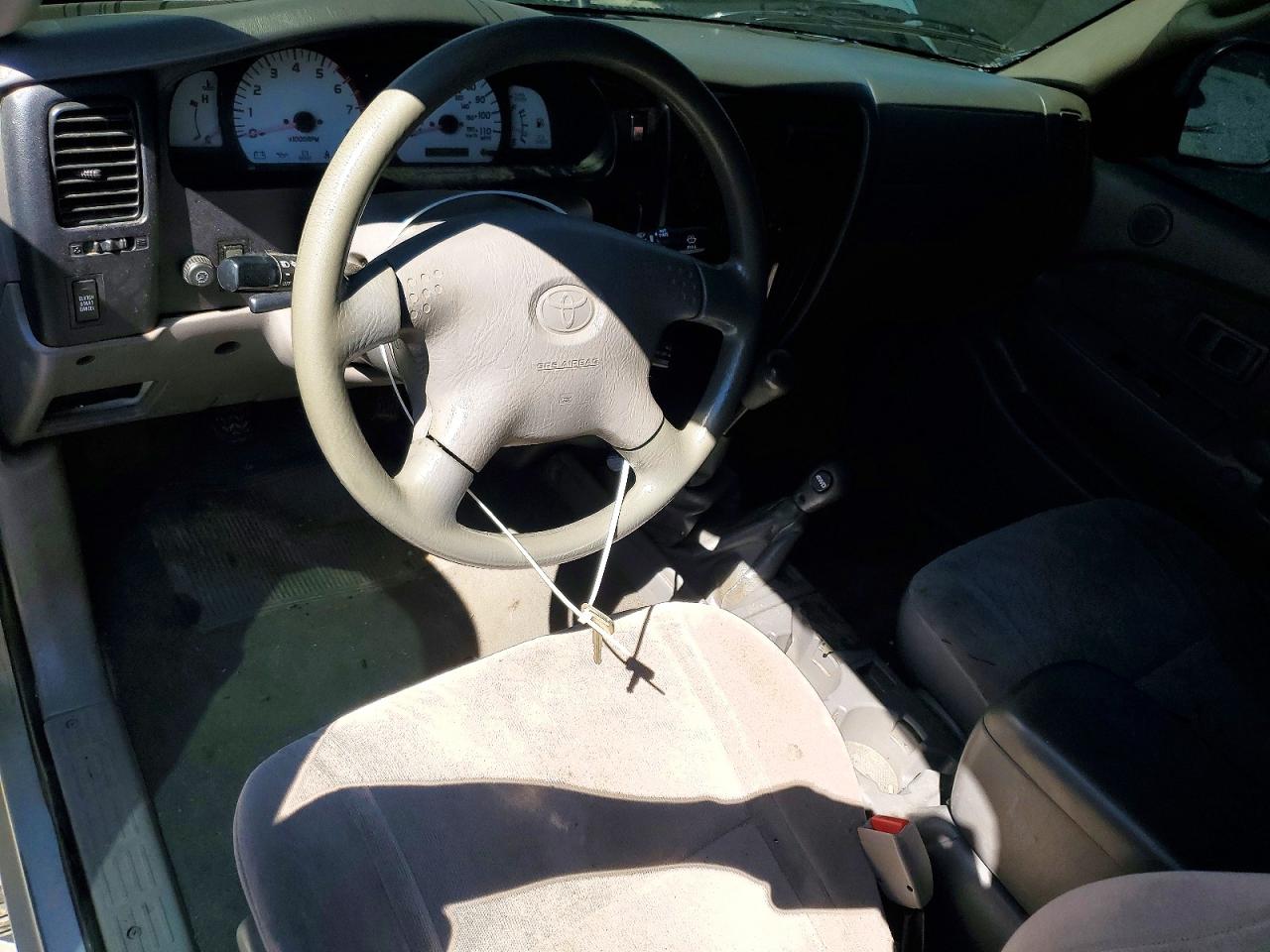 Toyota Tacoma Xtracab