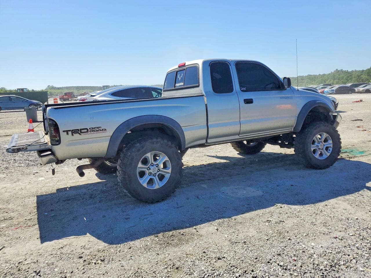 Toyota Tacoma Xtracab