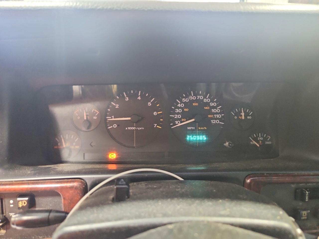 Jeep Cherokee Laredo