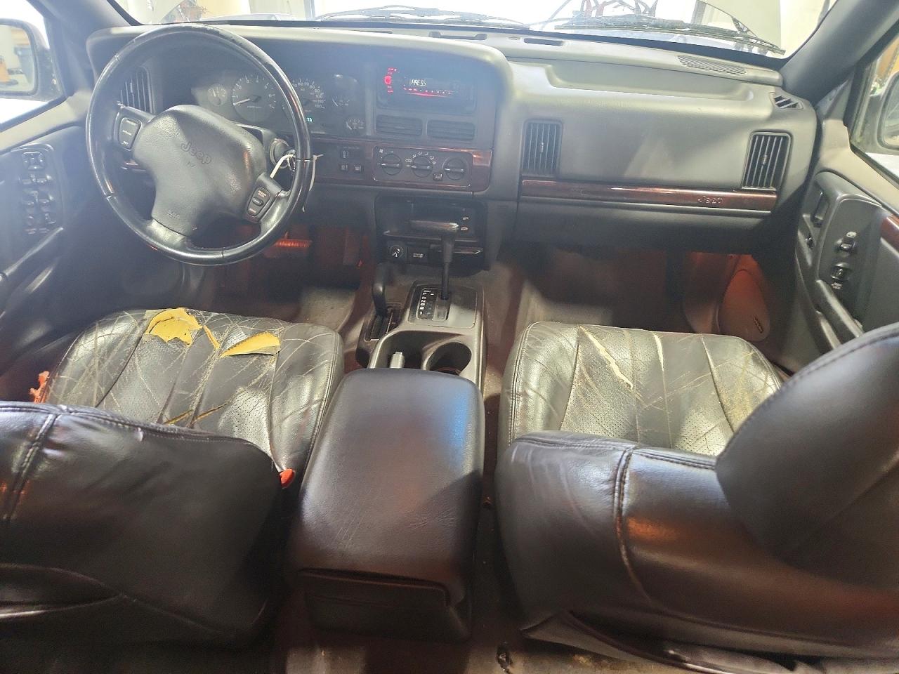 Jeep Cherokee Laredo