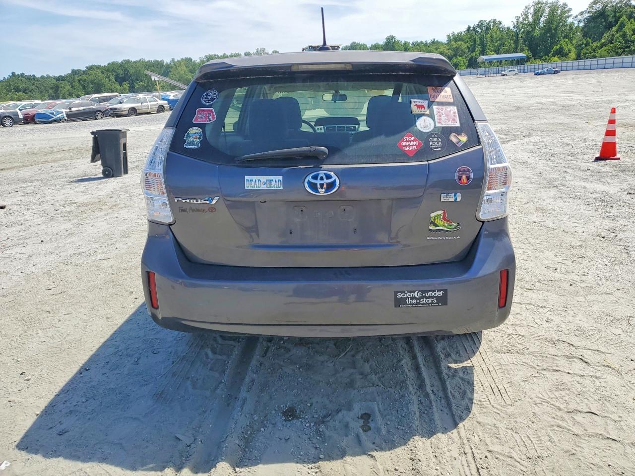 Toyota Prius Three