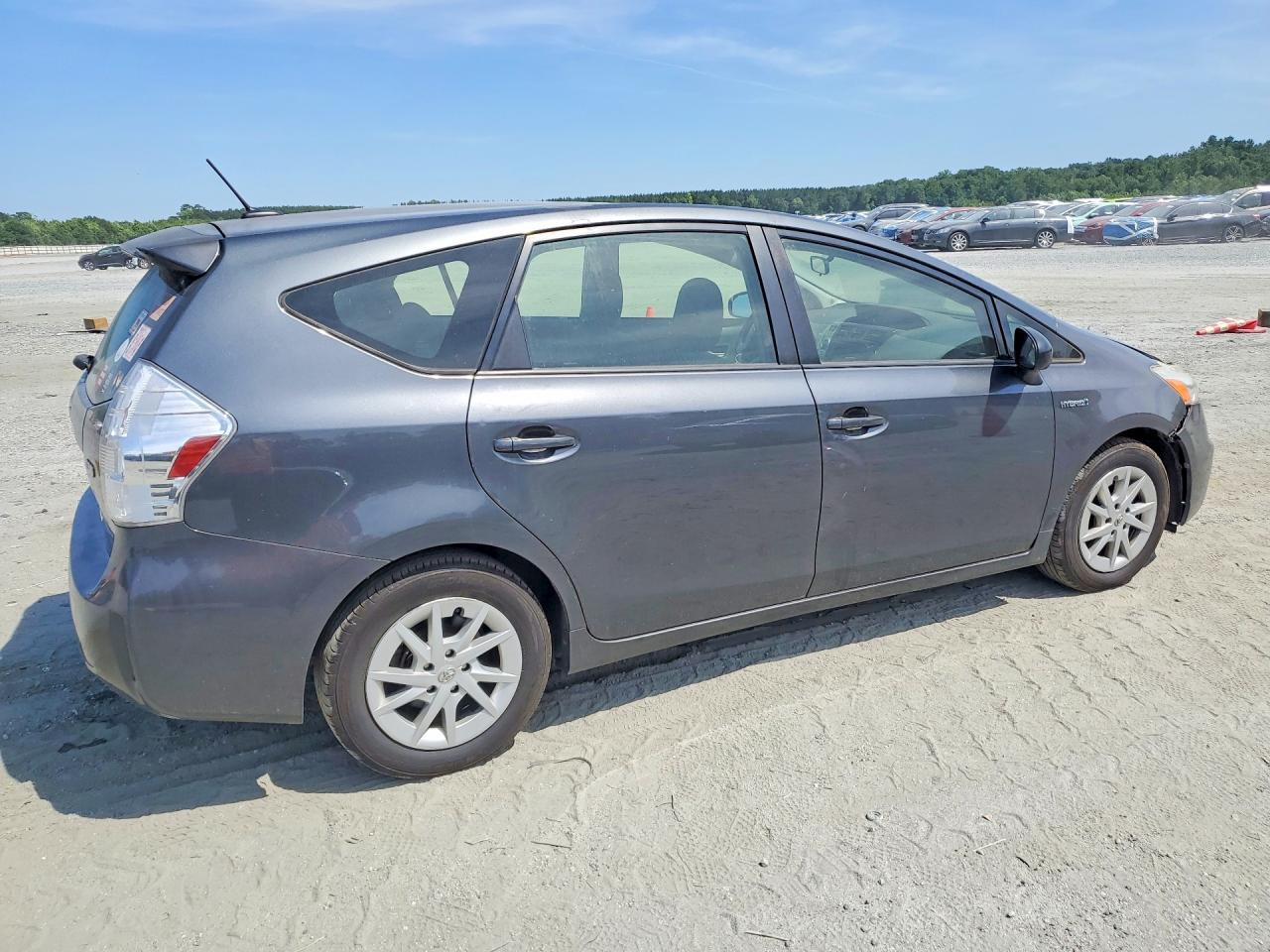 Toyota Prius Three