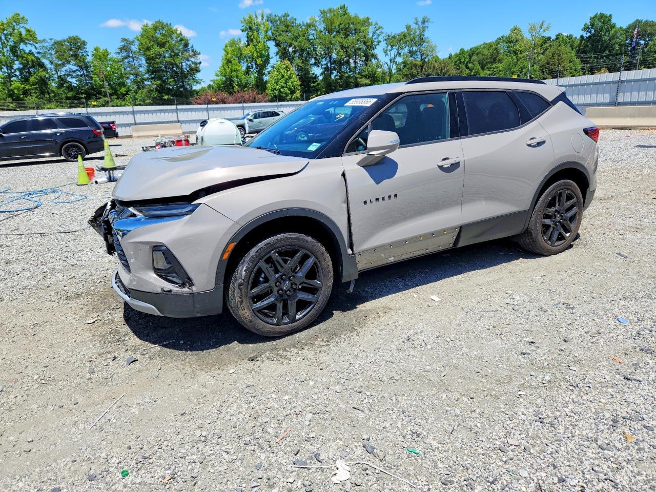 Salvage Chevrolet Blazer Image