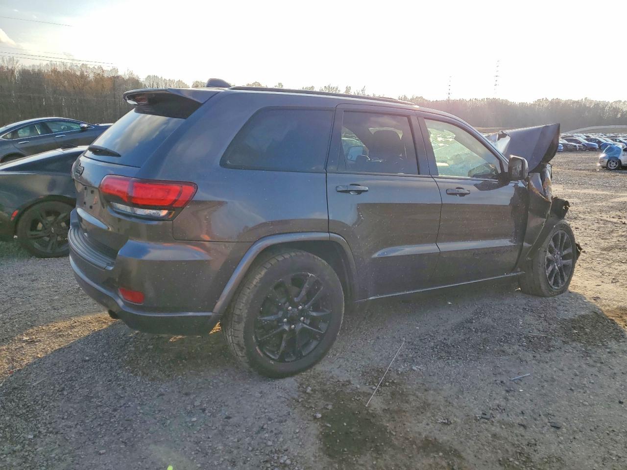 Jeep Grand Cherokee Laredo