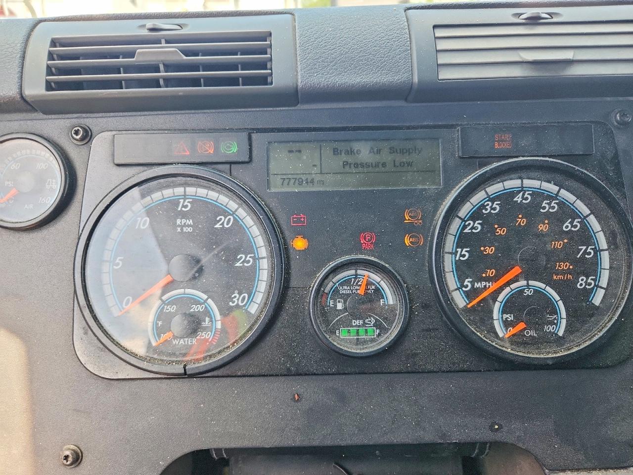 Freightliner Cascadia 125