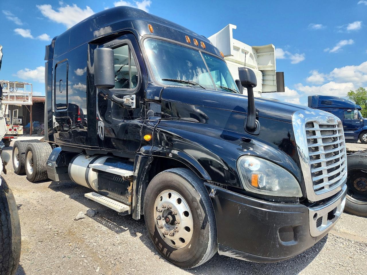 Salvage Freightliner Cascadia 125 Image