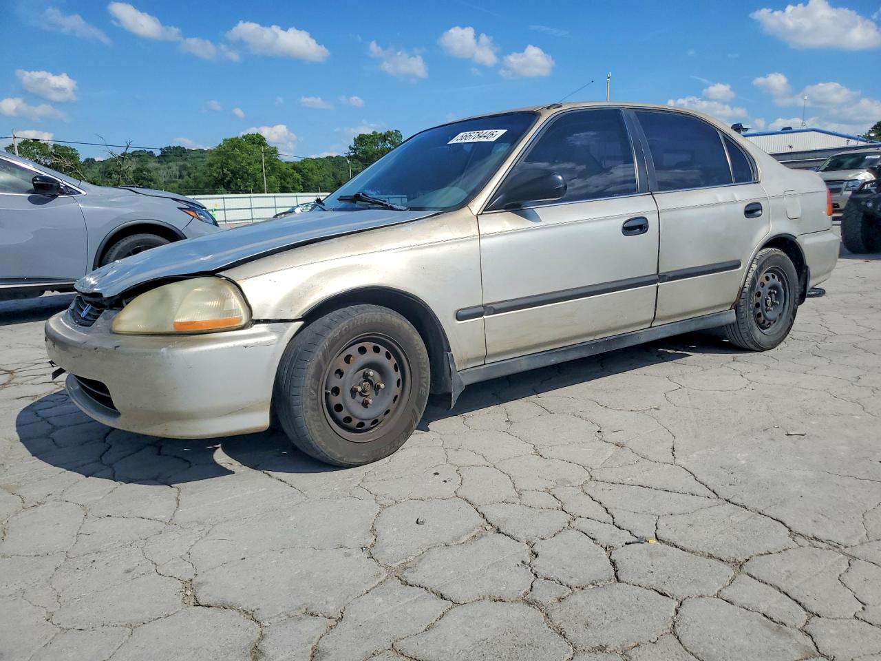 Salvage Honda Civic Image