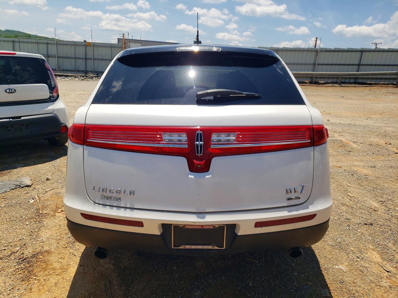 Lincoln MKT