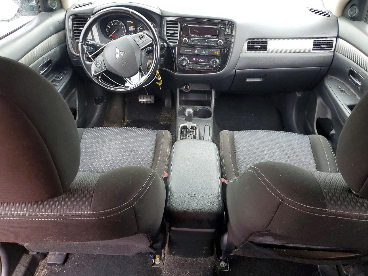 Mitsubishi Outlander Se