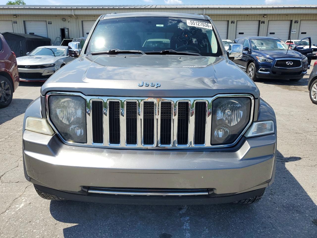 Jeep Liberty Jet