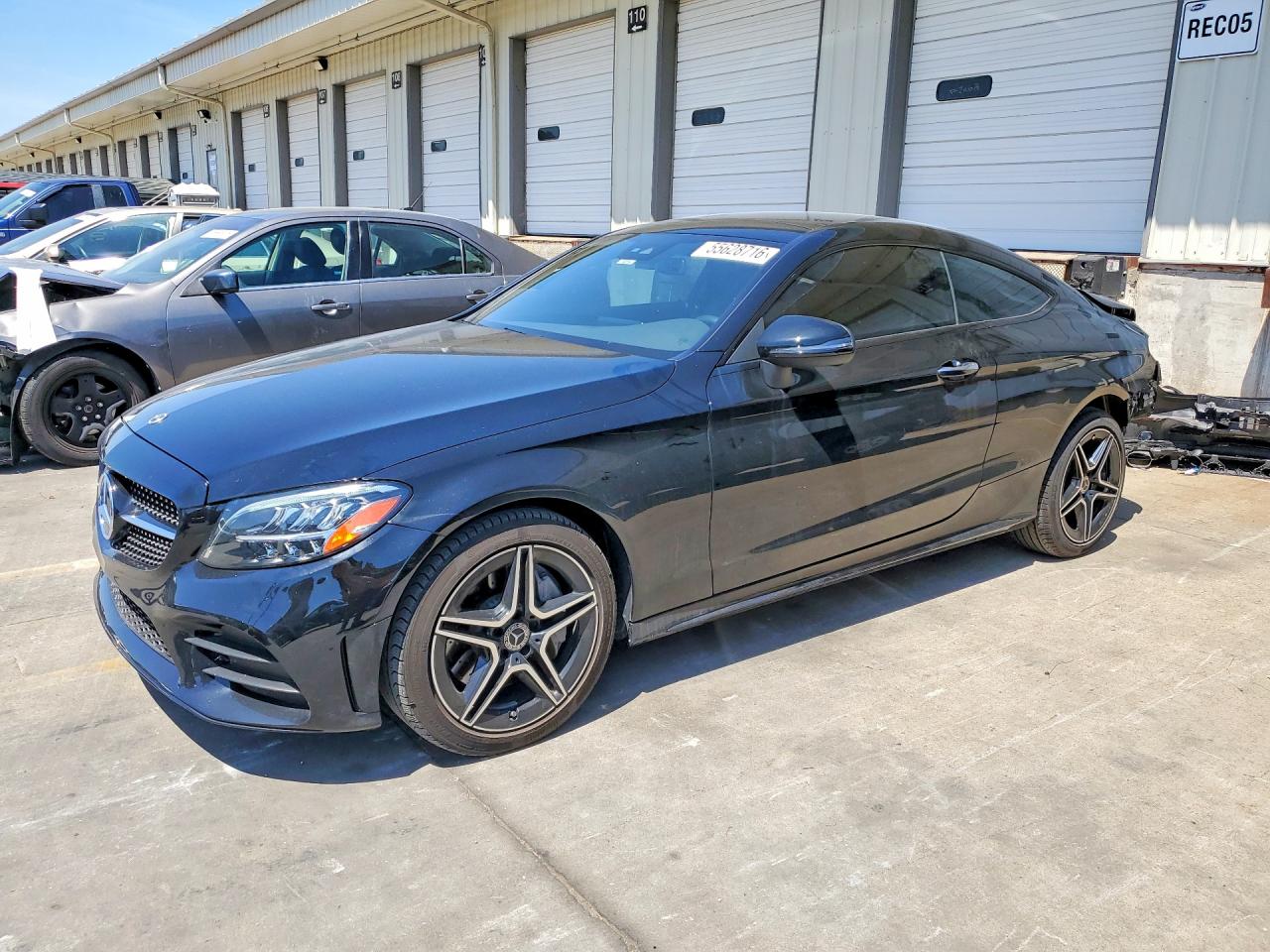 Salvage Mercedes-Benz C-Class Image