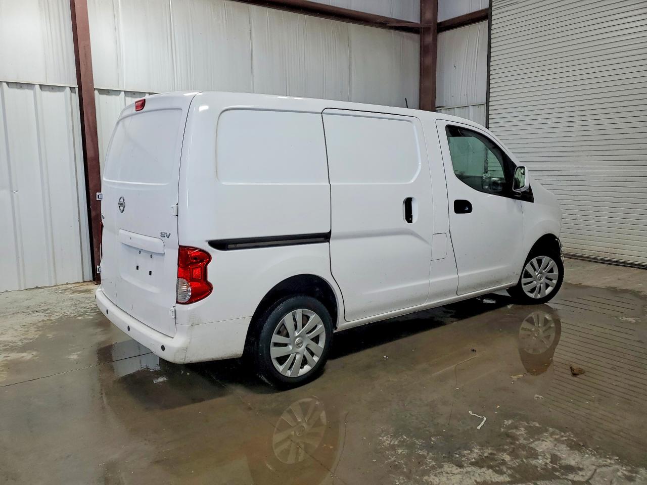 Nissan Nv Sv