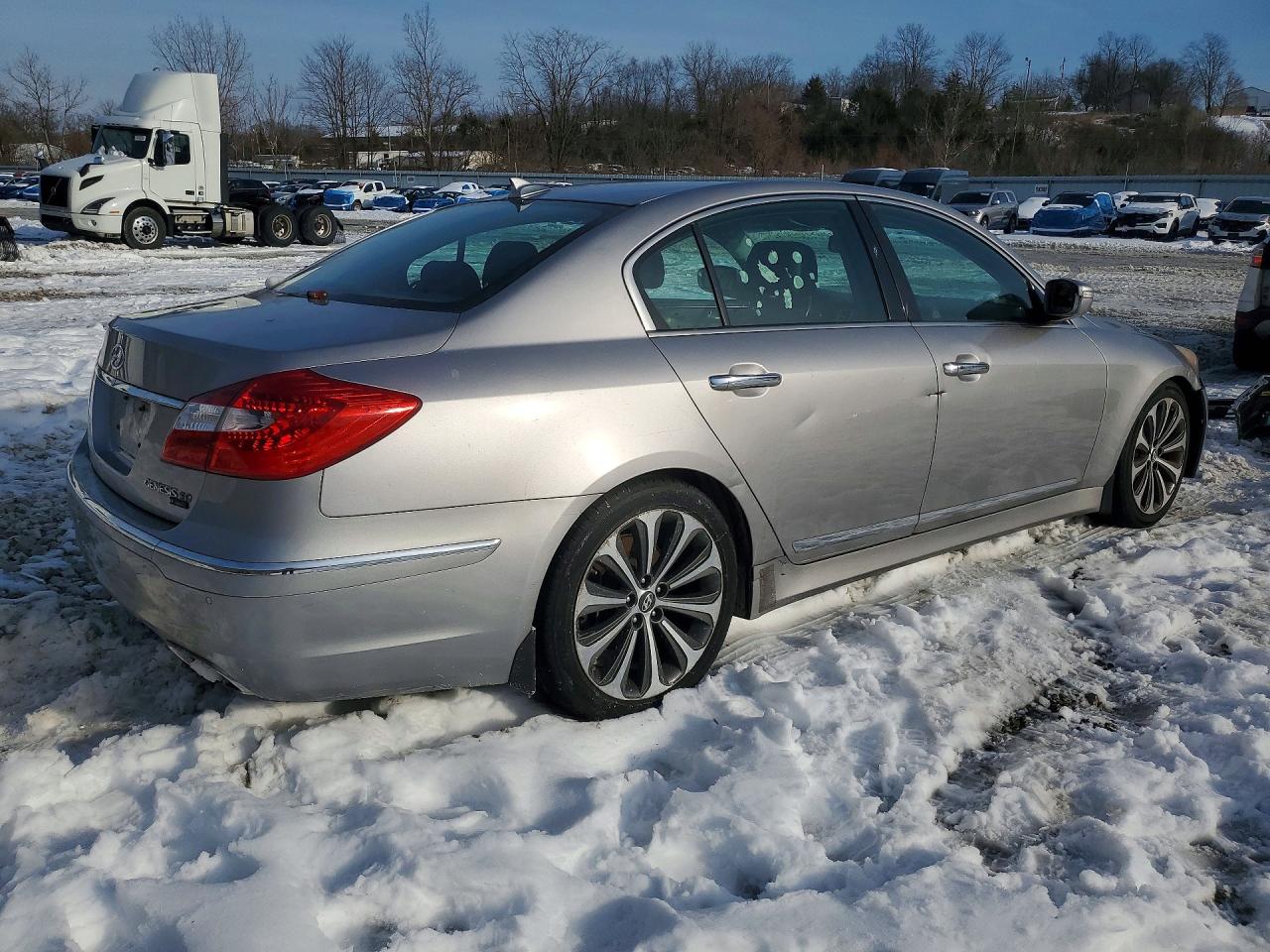 Hyundai Genesis 5.0l