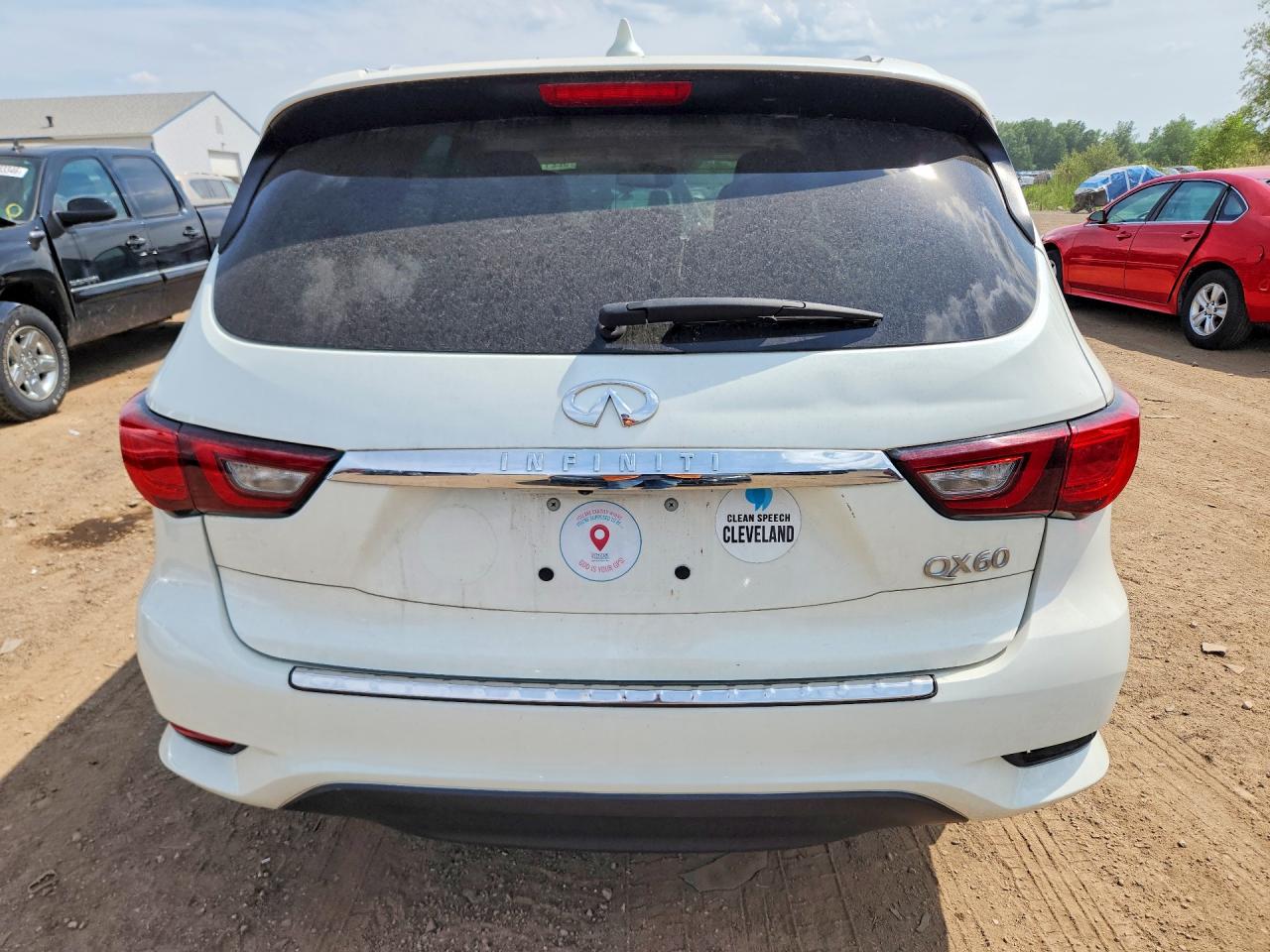 INFINITI Qx Luxe