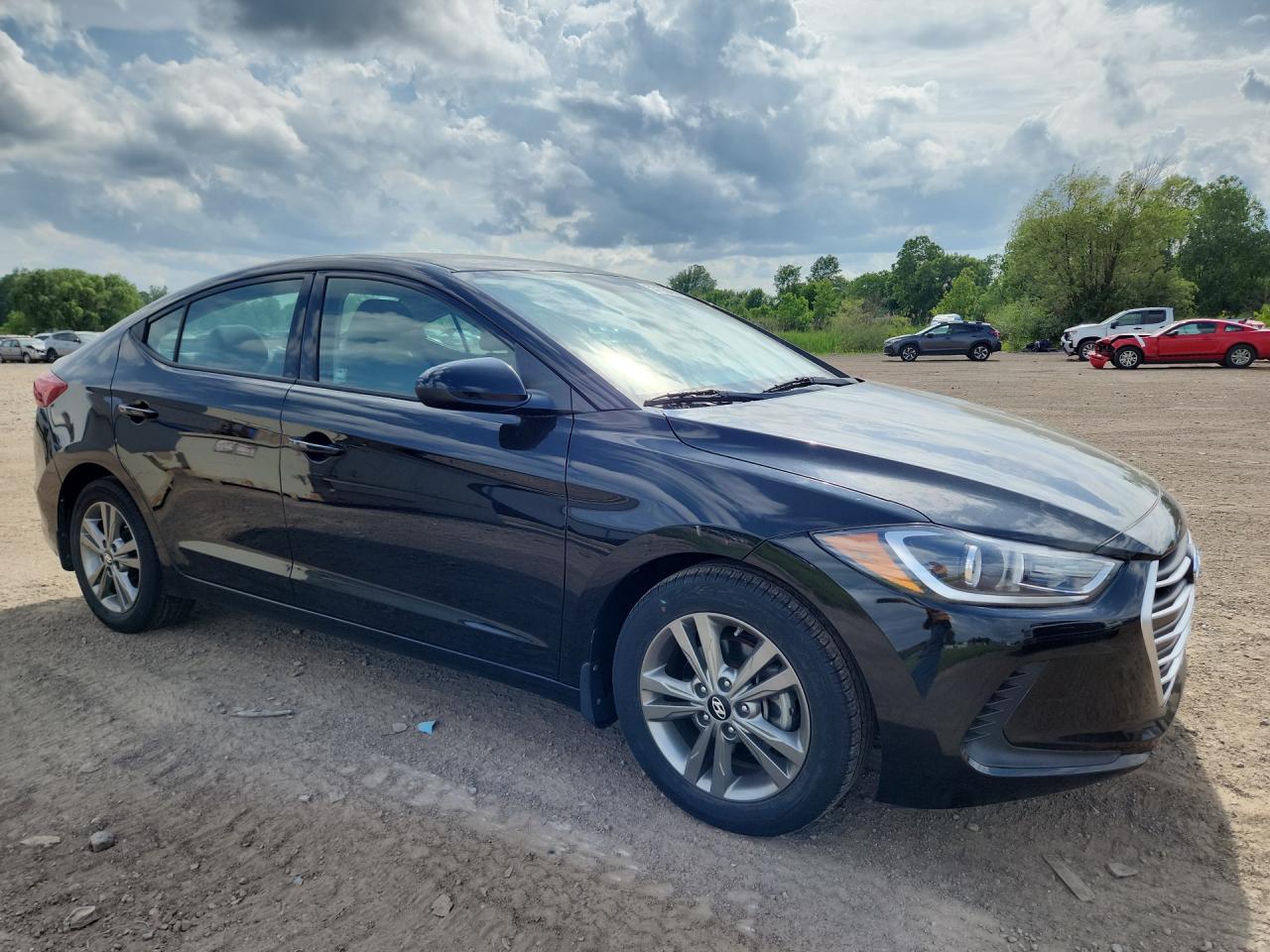 Hyundai ELANTRA Sel