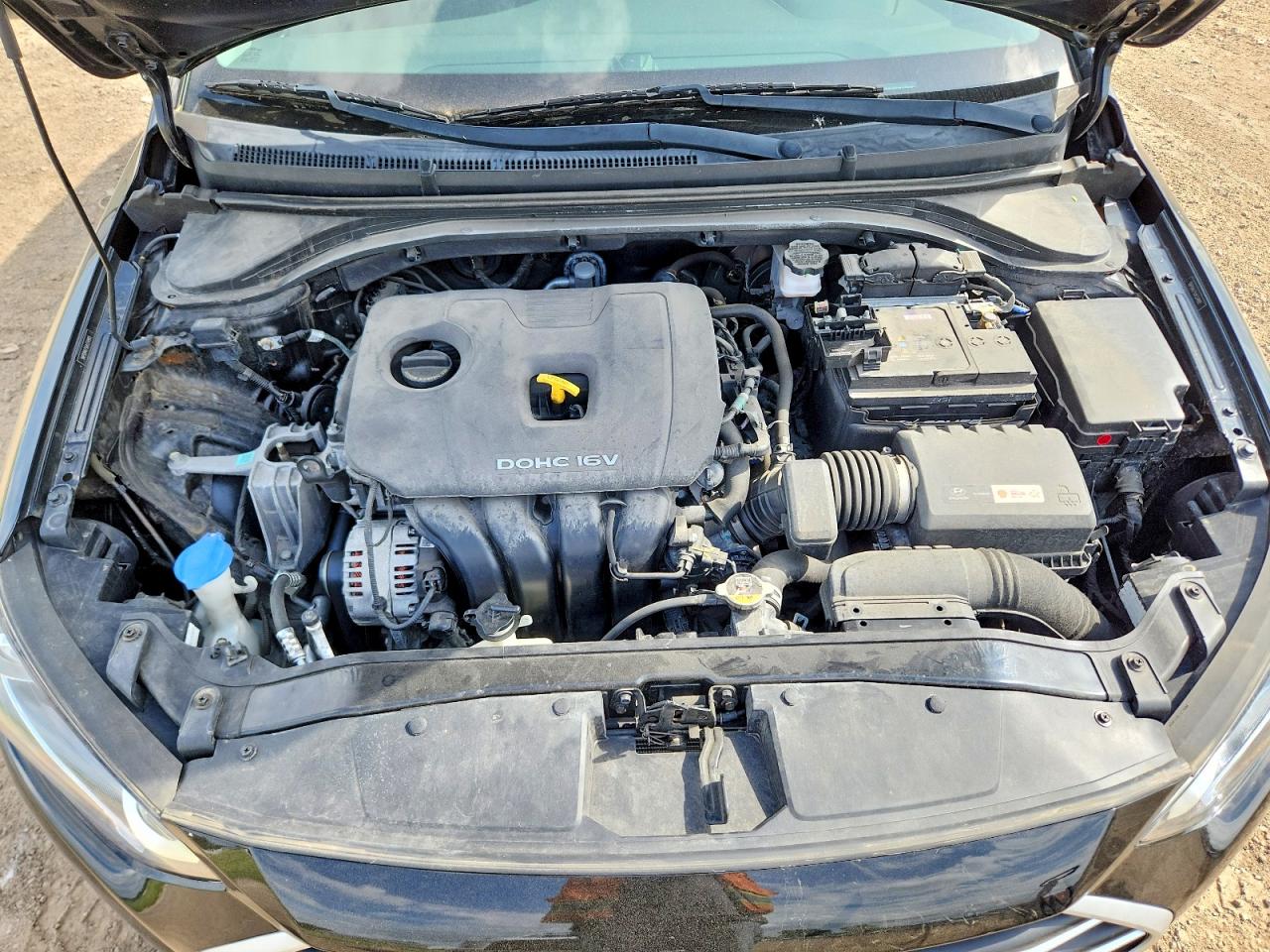Hyundai ELANTRA Sel
