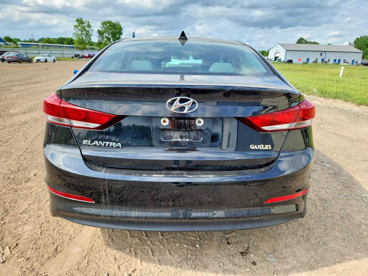 Hyundai ELANTRA Sel