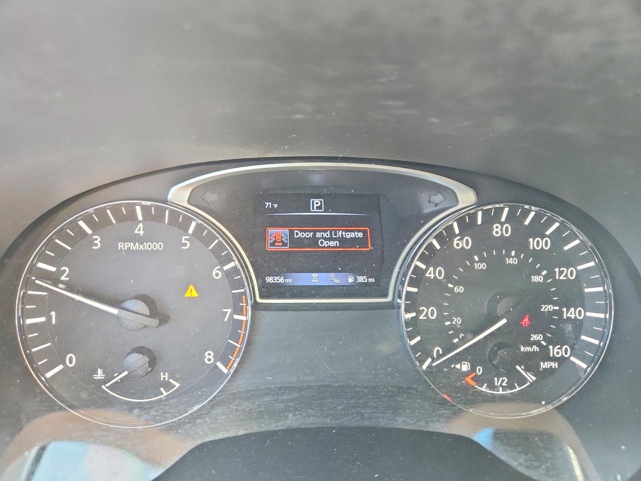 Nissan Pathfinder Platinum