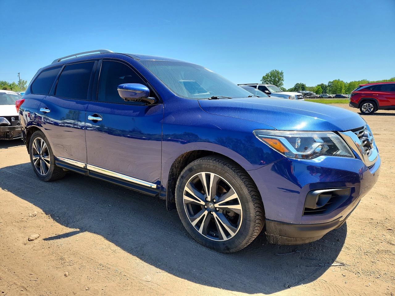 Nissan Pathfinder Platinum