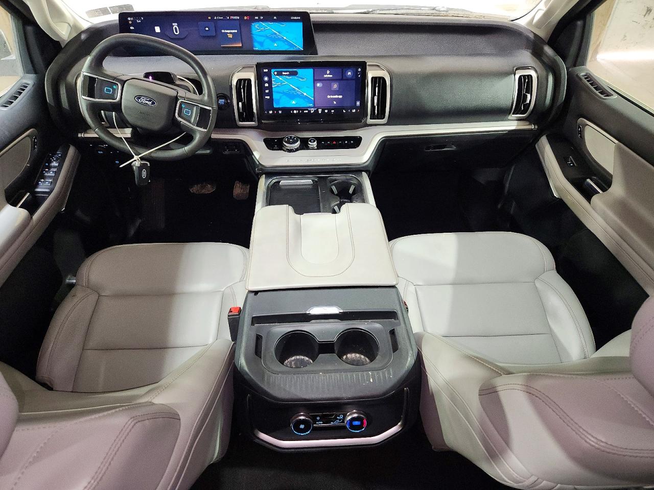 Ford Expedition Active