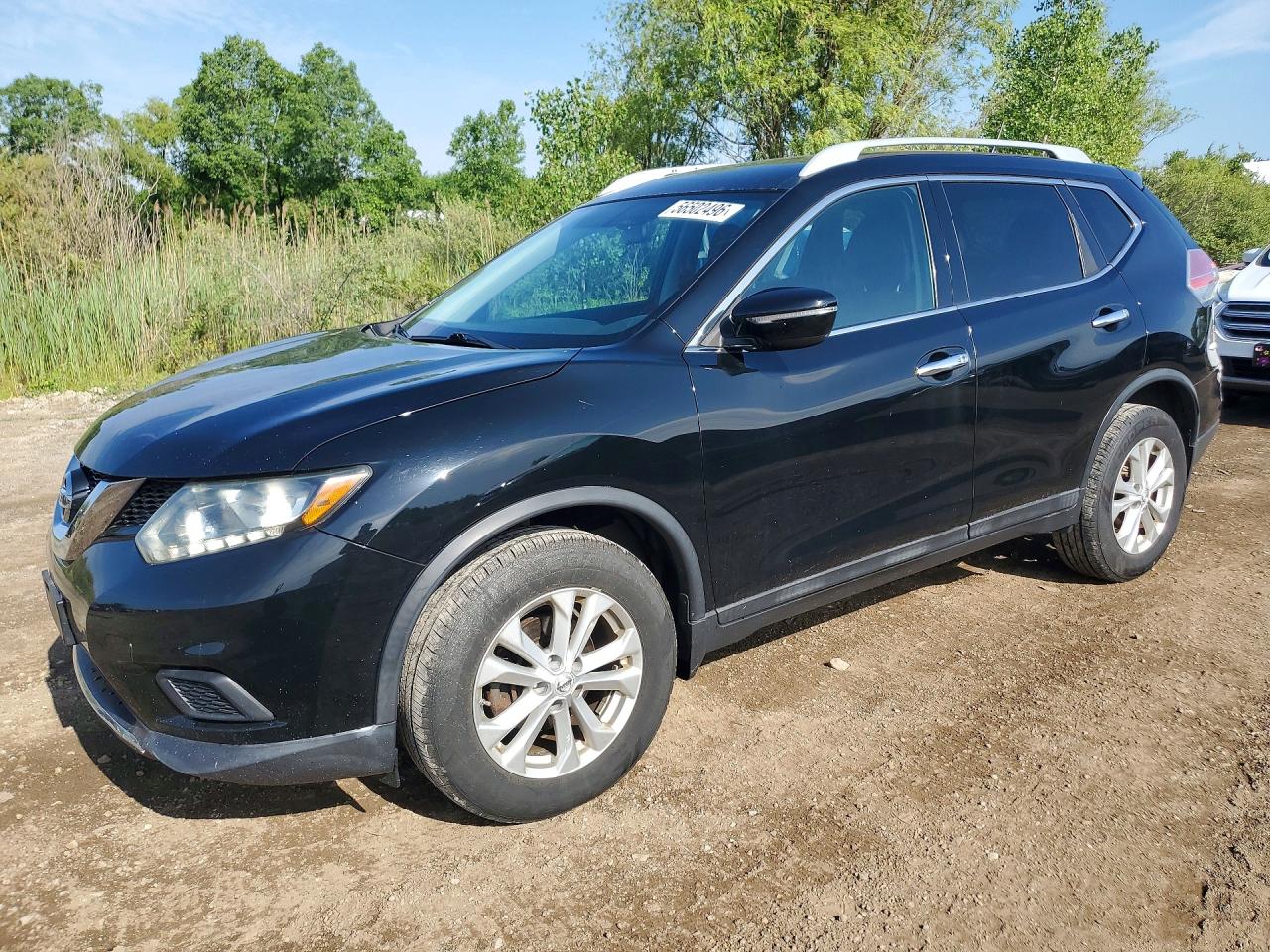 Salvage Nissan Rogue Image