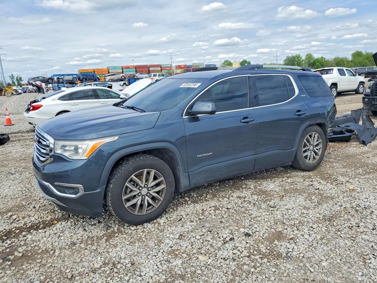 Salvage GMC Acadia Image