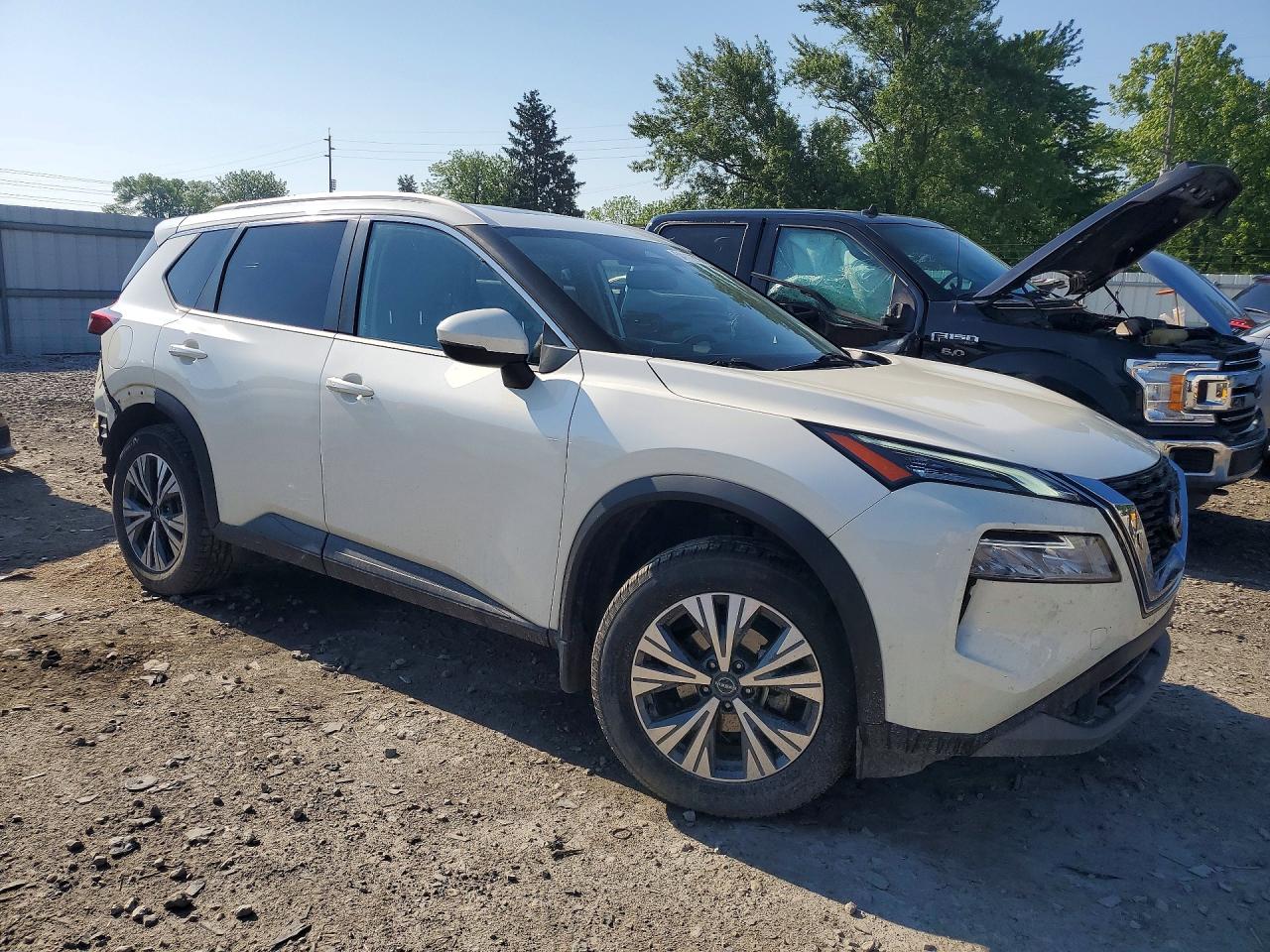 Nissan Rogue Sv