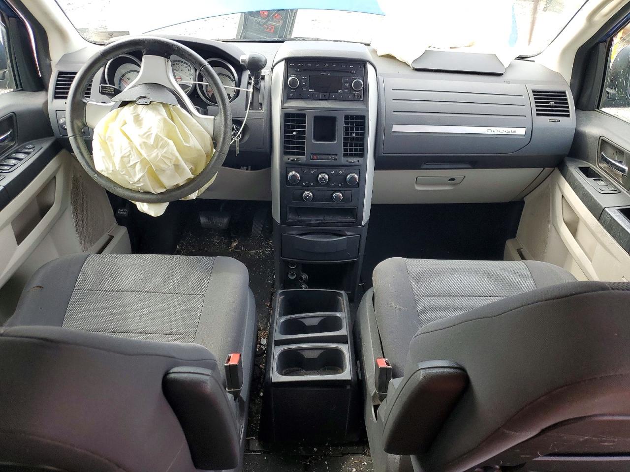 Dodge Caravan Sxt