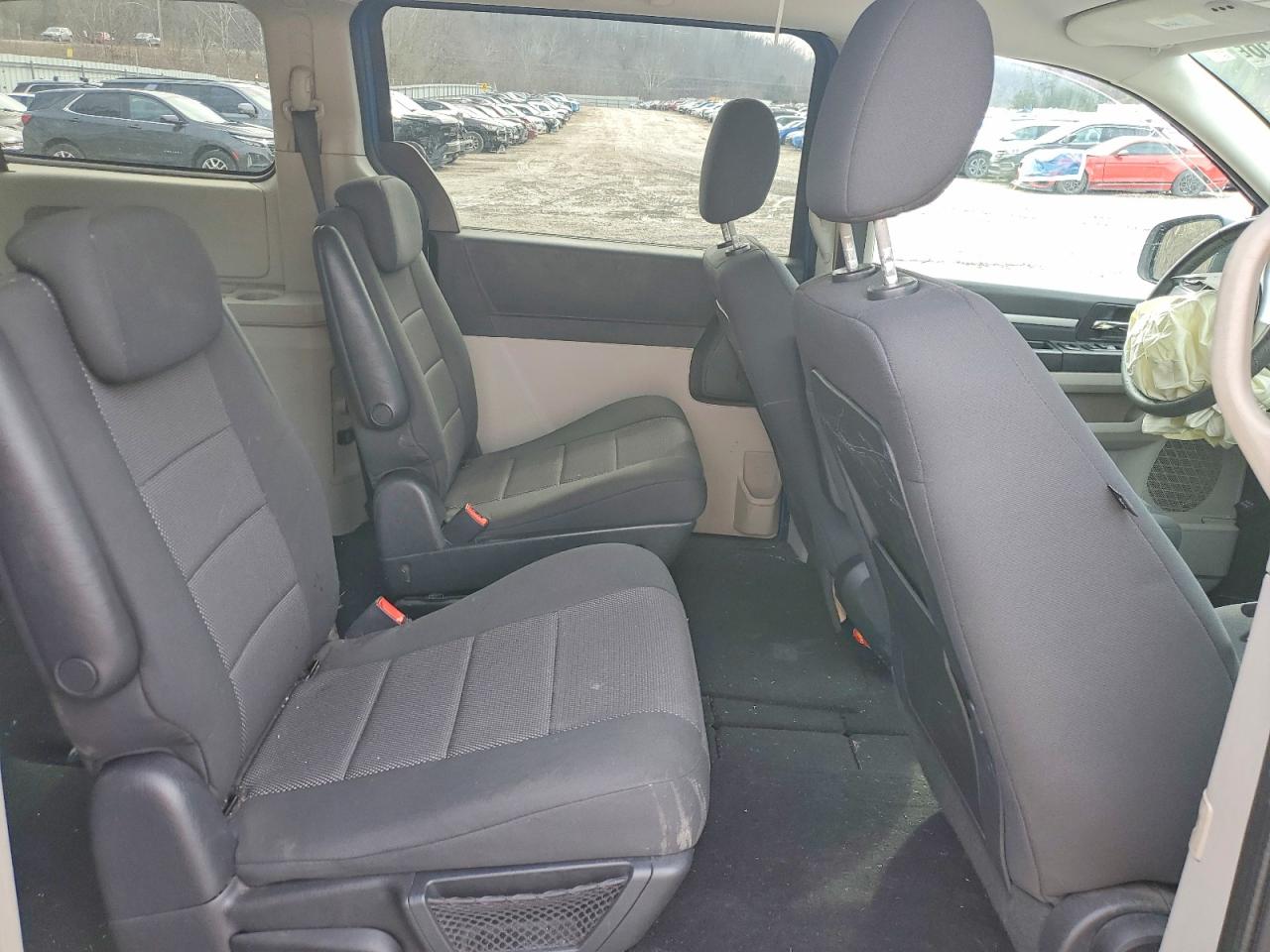 Dodge Caravan Sxt