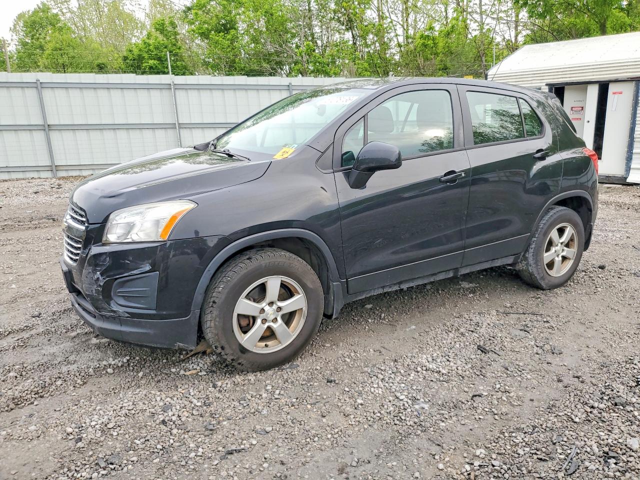 Salvage Chevrolet Trax Image