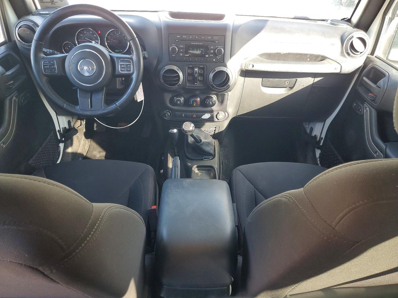 Jeep Wrangler Sport