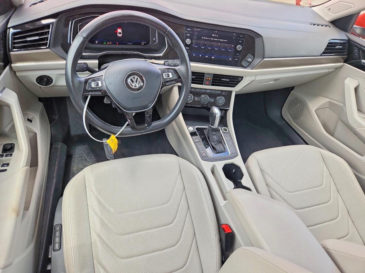 Volkswagen Jetta Sel Premium