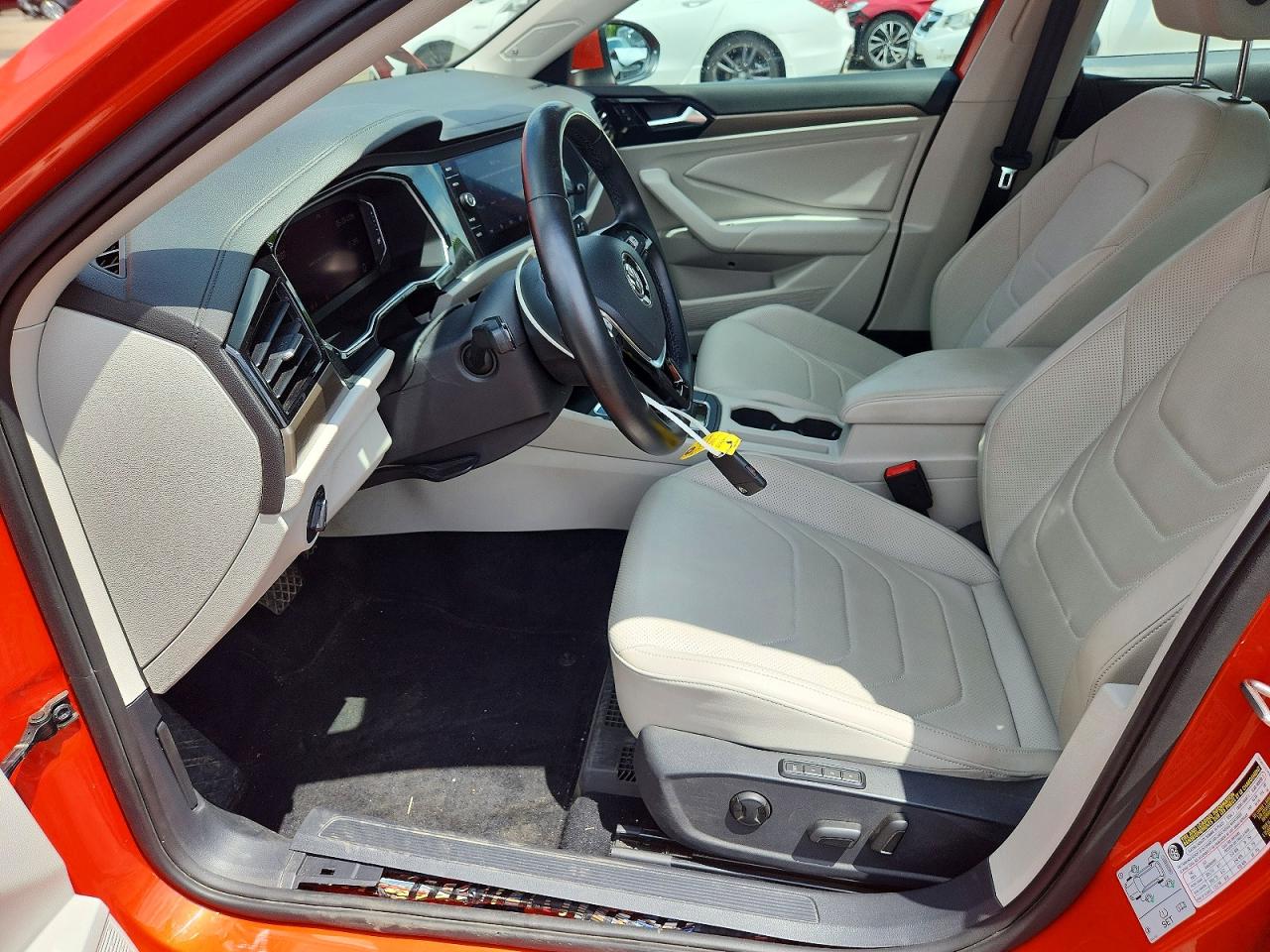 Volkswagen Jetta Sel Premium