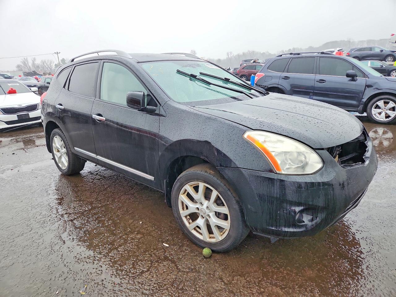 Nissan Rogue S