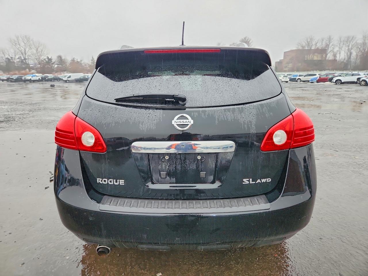 Nissan Rogue S