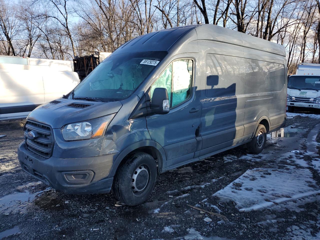 Salvage Ford Transit Image