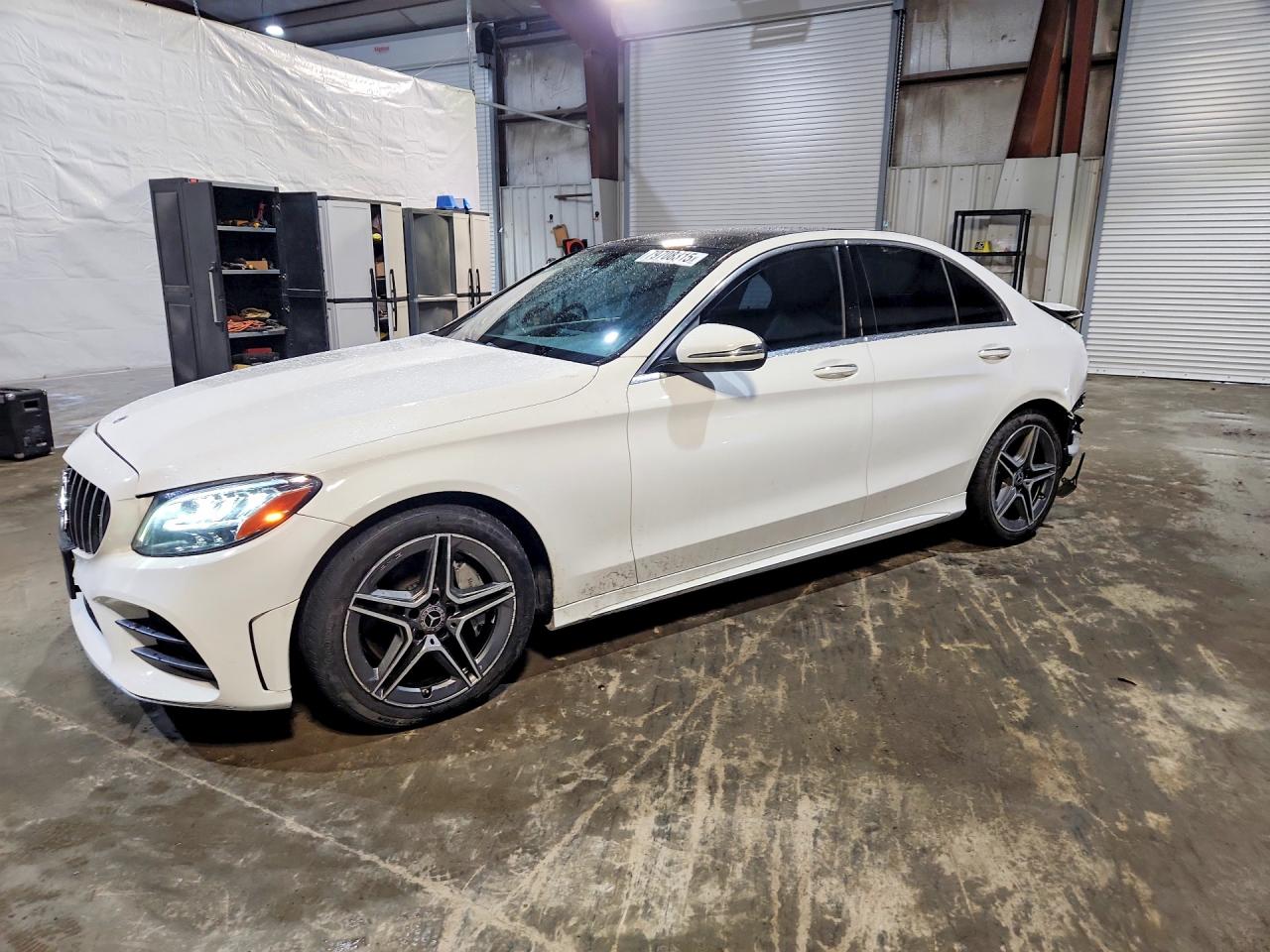 Salvage Mercedes-Benz C-Class Image